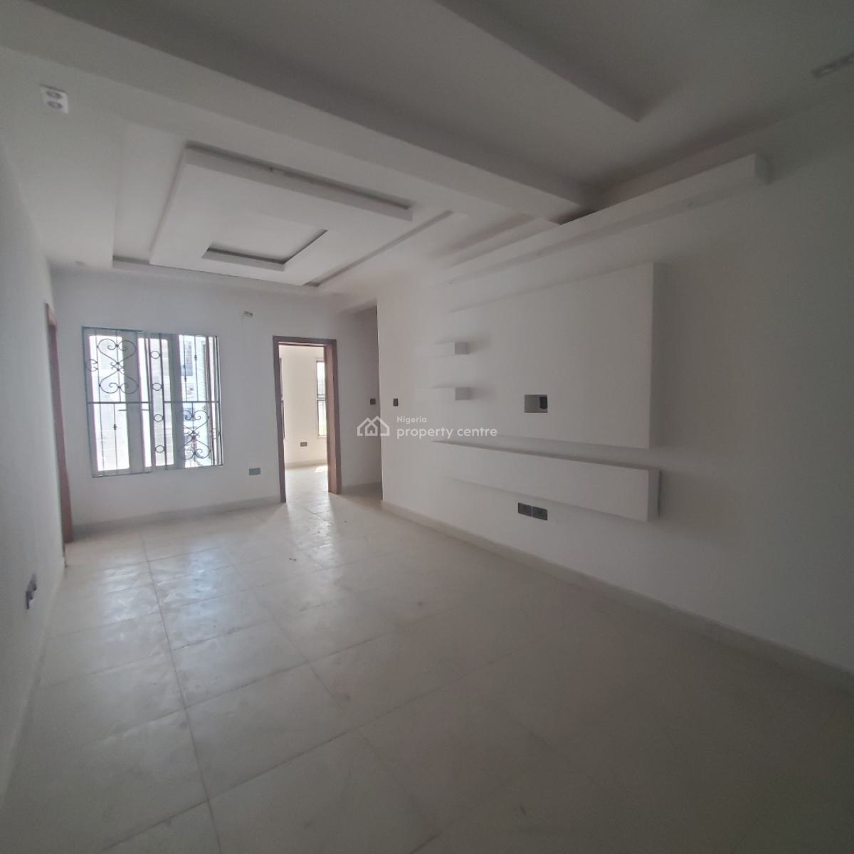Beautiful 5 Bedroom Penthouse, Lekki Phase 1, Lekki, Lagos, Flat / Apartment for Sale