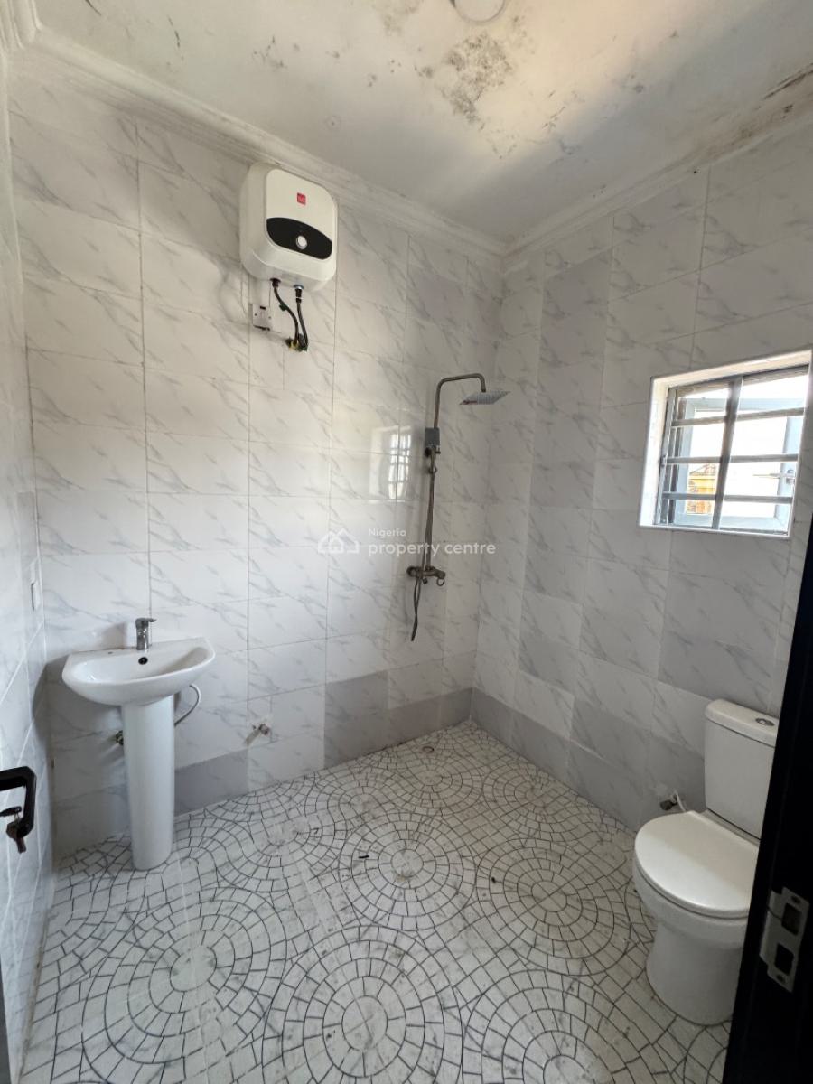 Well Maintained 1 Bedroom Flat, Goodnews Estate, Sangotedo, Ajah, Lagos, Mini Flat (room and Parlour) for Rent