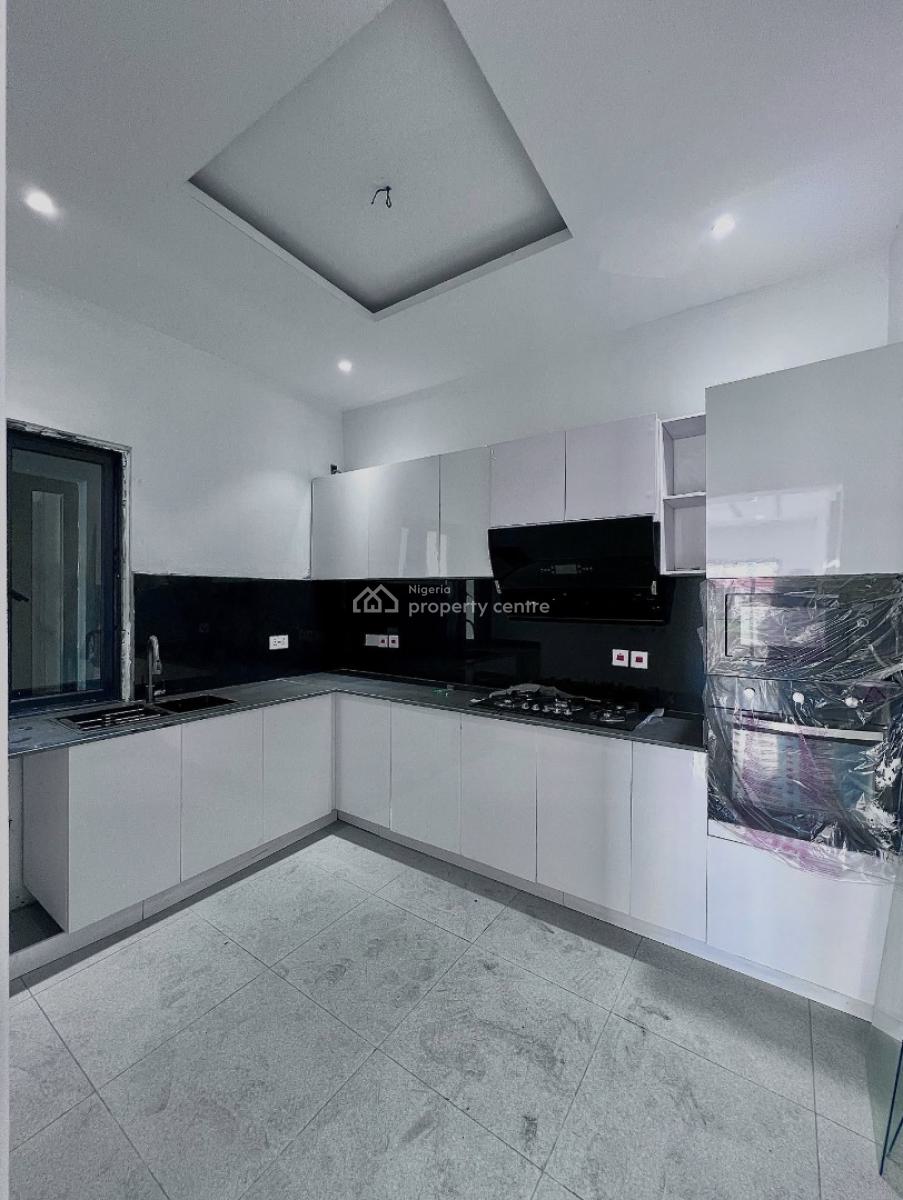 Fully Serviced 2 Bedroom Apartment, Ikate, Lekki, Lagos, Block of Flats for Sale