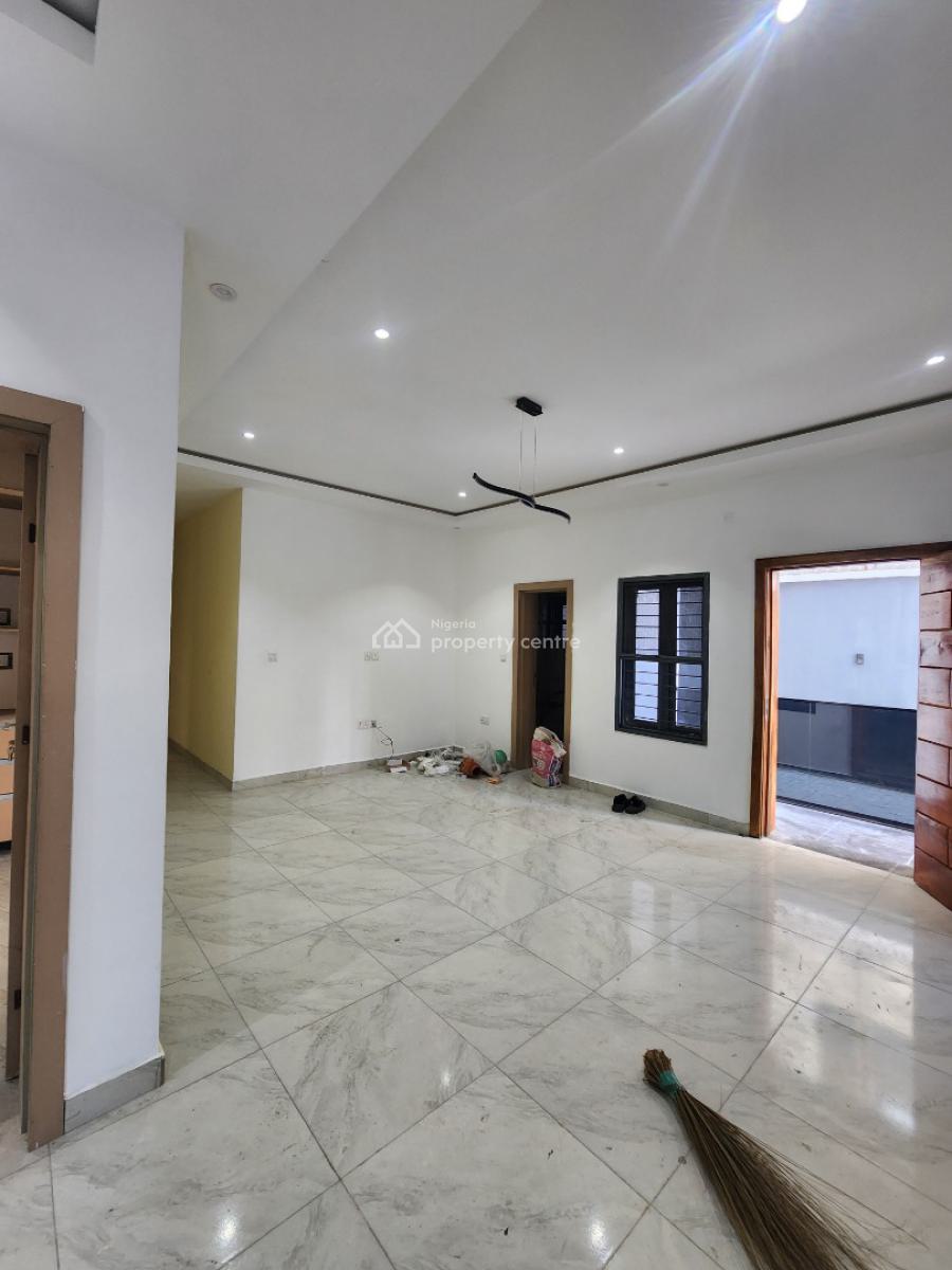 Nicely Built 3 Bedroom Apartment, Oniru, Victoria Island (vi), Lagos, Flat / Apartment for Rent