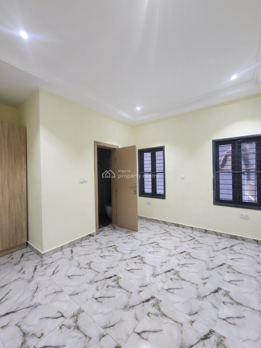 Nicely Built 3 Bedroom Apartment, Oniru, Victoria Island (vi), Lagos, Flat / Apartment for Rent