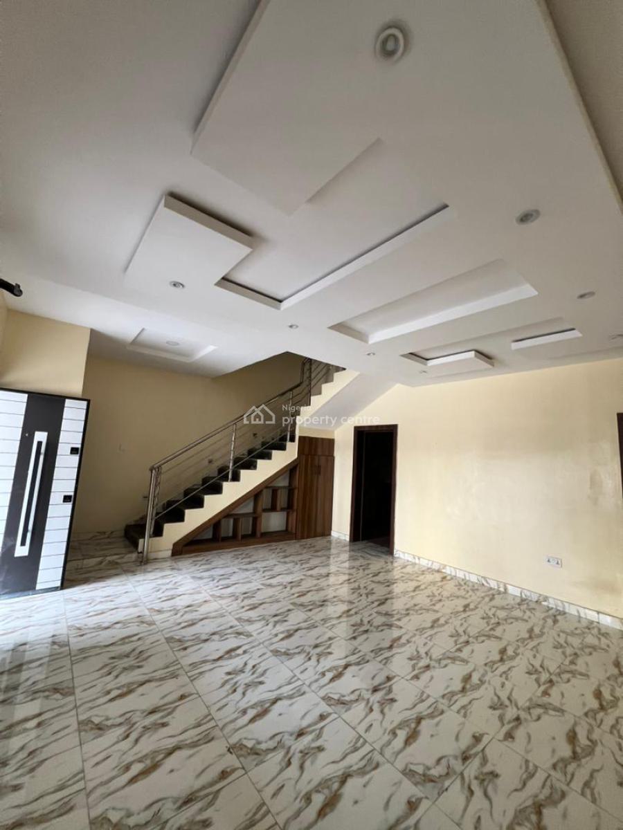 Well Built 3 Bedroom Duplex, Pepperoni Abraham Adesunya Ajah, Lekki Phase 2, Lekki, Lagos, Terraced Duplex for Rent