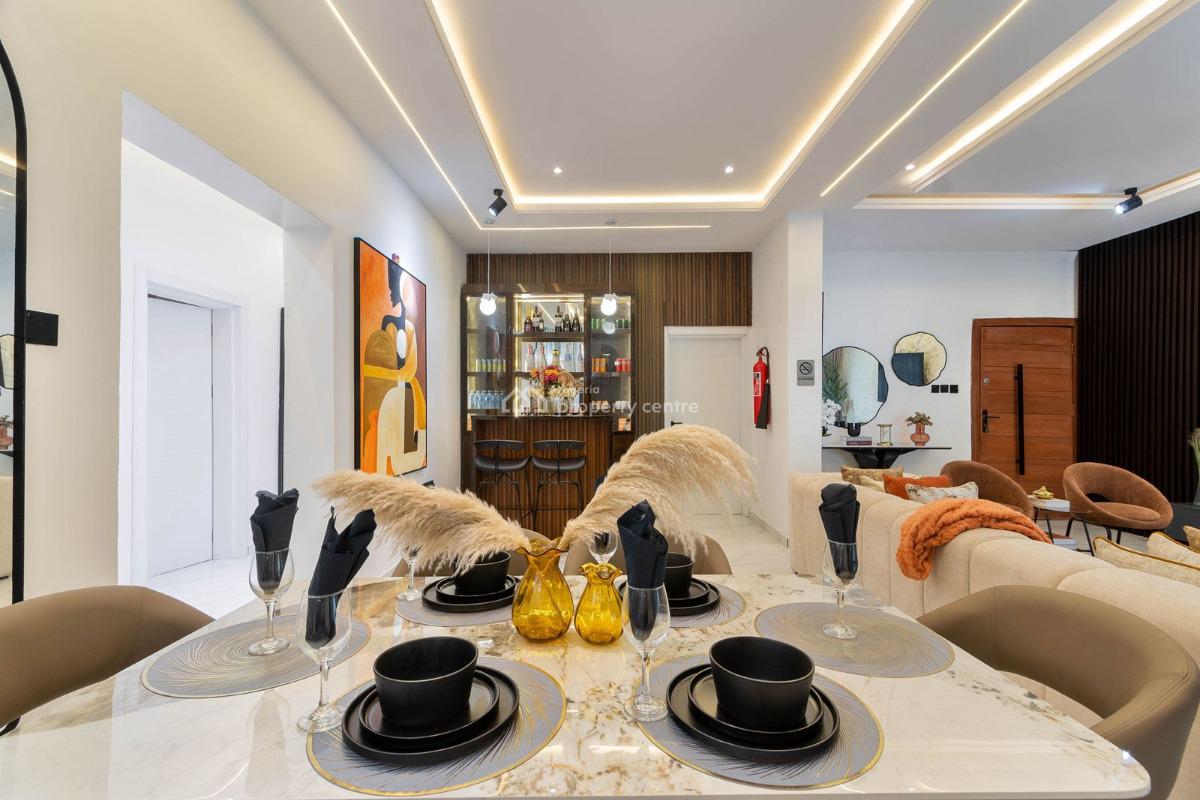 Luxuriously Furnished 3 Bedroom Apartment, Phase 1, Lekki, Lagos, Flat / Apartment Short Let