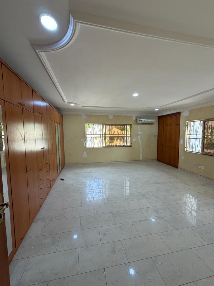 Renovated 6 Bedroom Fully Detached Duplex with 2 Bedroom Bq, Maitama District, Abuja, Detached Duplex for Sale