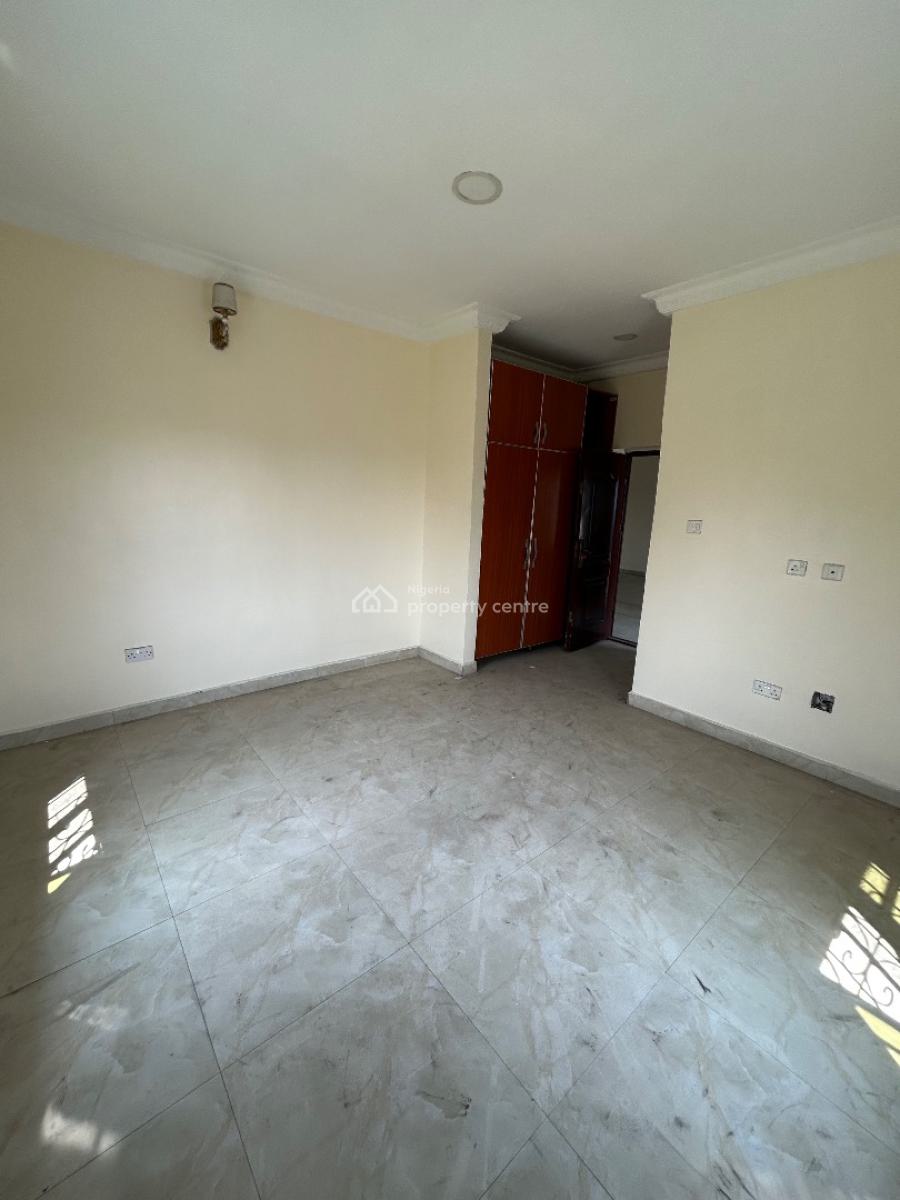Well Maintained and Spaciously Built 3 Bedroom Apartment, Chevy View Estate, Lekki, Lagos, Flat / Apartment for Rent