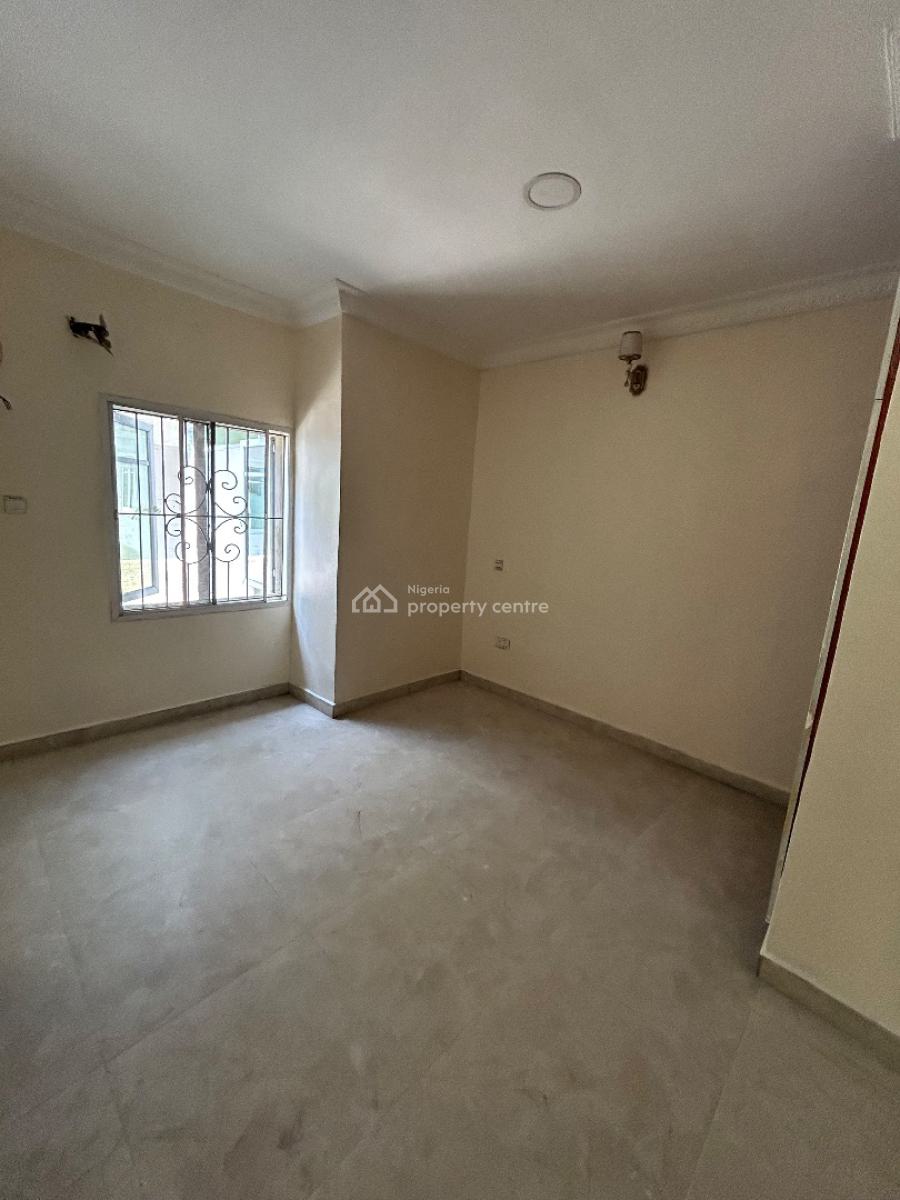Well Maintained and Spaciously Built 3 Bedroom Apartment, Chevy View Estate, Lekki, Lagos, Flat / Apartment for Rent