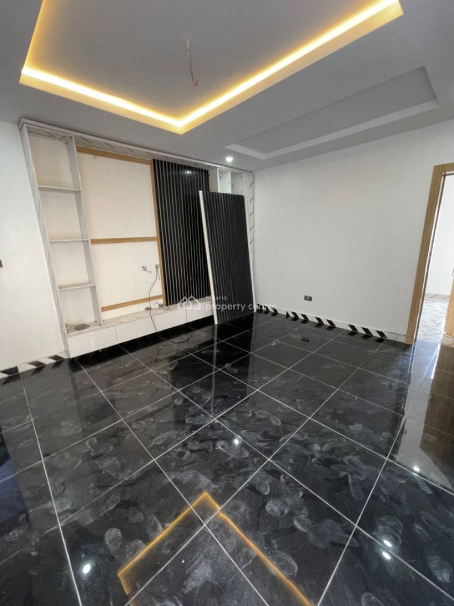 Newly Built Standard 2 Bedroom Flat, Ologolo Lekki Lagos, Ologolo, Lekki, Lagos, Flat / Apartment for Rent