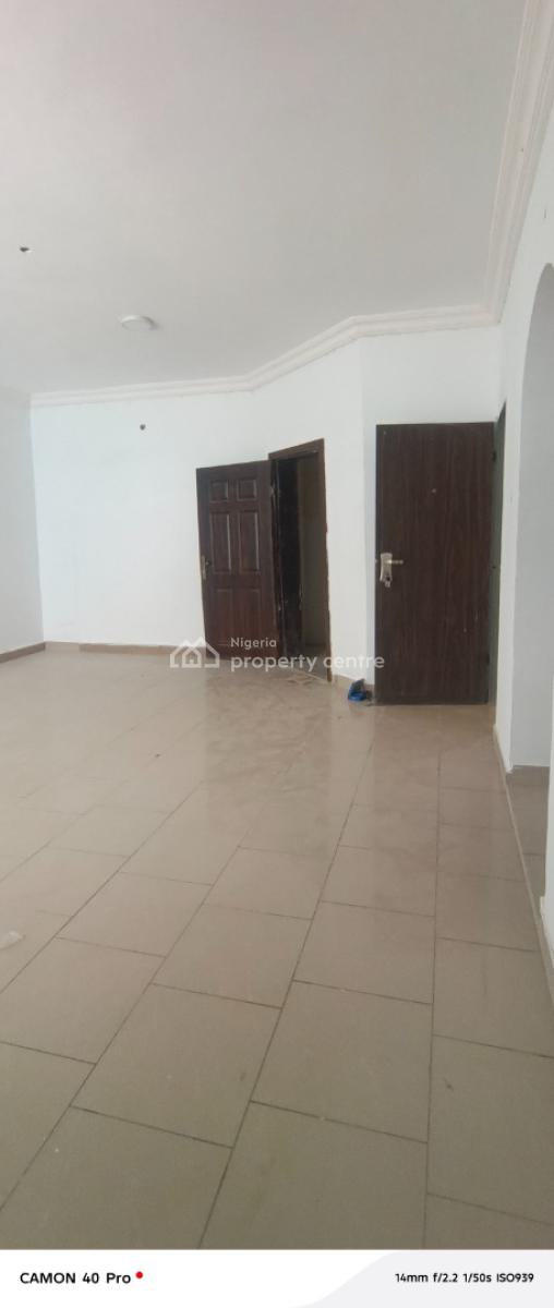 Luxury 2bedroom Flat Upstairs, Chevy View Estate, Lekki, Lagos, Flat / Apartment for Rent