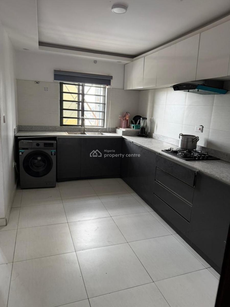 2 Bedroom Apartment with 1 Room Bq, Castle and Temple Drive, Lekki, Lagos, Flat / Apartment Short Let