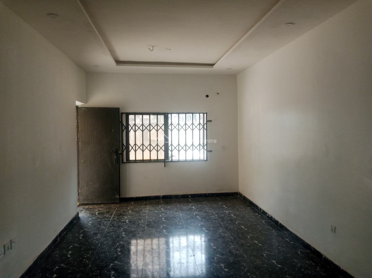 Newly Renovated 3 Bedroom Apartment, Utako, Abuja, Flat / Apartment for Rent