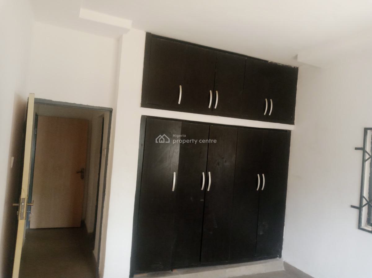 Newly Renovated 3 Bedroom Apartment, Utako, Abuja, Flat / Apartment for Rent