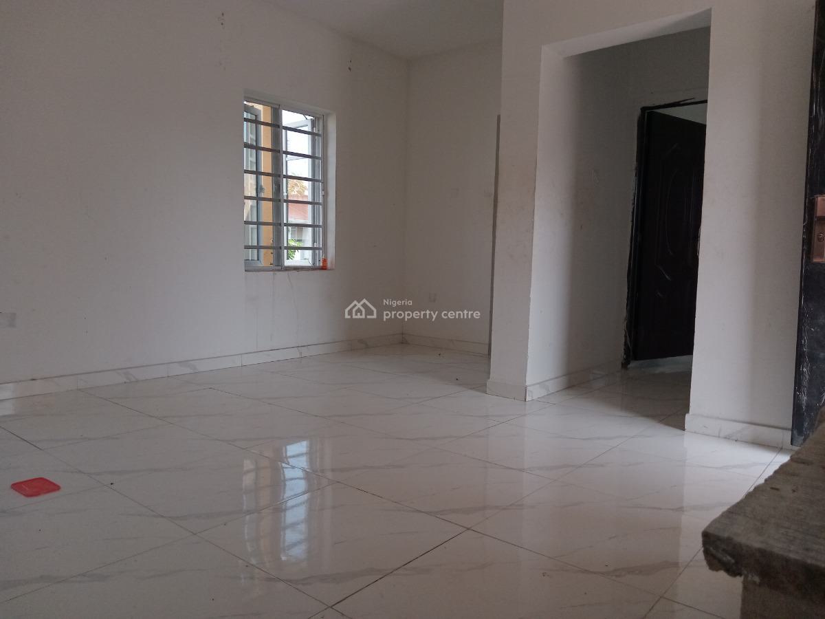 Spacious Room and Parlour Upstairs, Ogombo, Ajah, Lagos, Mini Flat (room and Parlour) for Rent