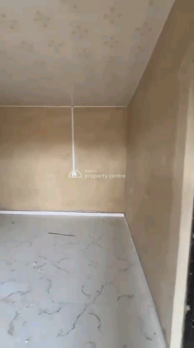 a Very Spacious and Standard 2bedroom Apartment, Upstairs, Waec, Fadeyi, Shomolu, Lagos, Flat / Apartment for Rent