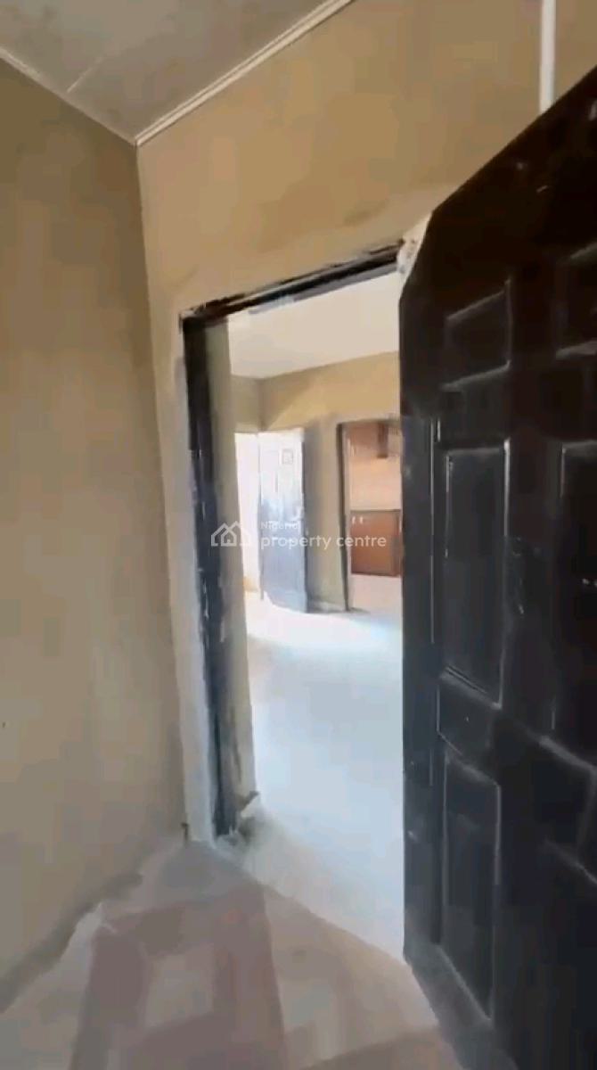 a Very Spacious and Standard 2bedroom Apartment, Upstairs, Waec, Fadeyi, Shomolu, Lagos, Flat / Apartment for Rent