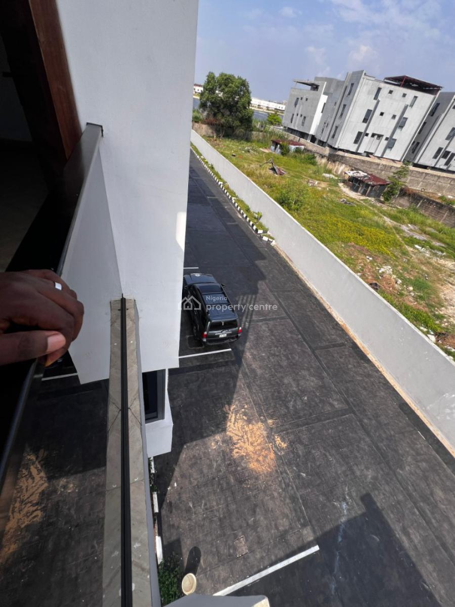 4 Bedroom Terrace Duplex with Bq, Pool, Gym Available at Lekki Phase 1, Lekki Phase 1, Lekki, Lagos, Terraced Duplex for Rent