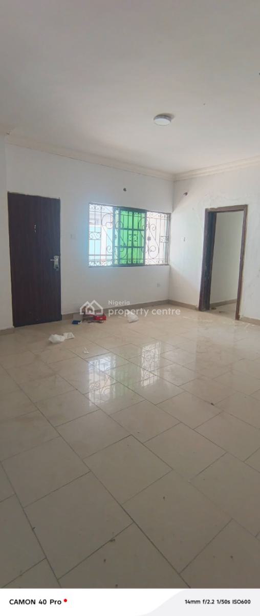 Massive Mini Flat with Visitor Toilet in Chevron, Chevy View Estate, Lekki, Lagos, Mini Flat (room and Parlour) for Rent