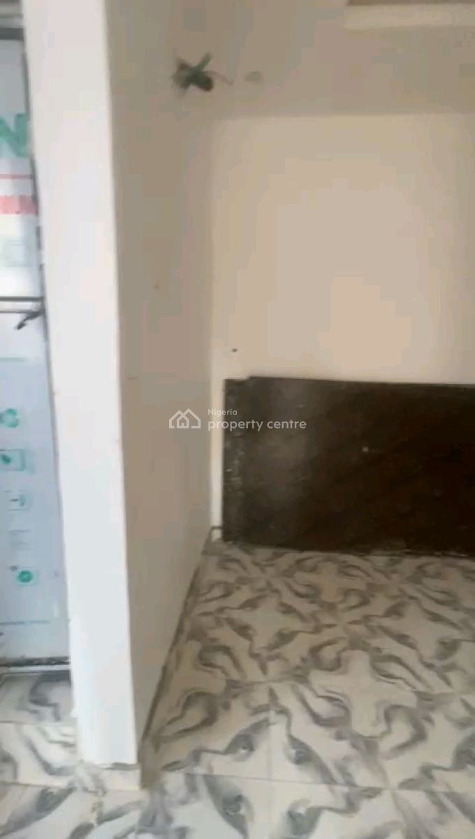 7 Nos of Newly Built Decent Spacious Mini Upflat with 2t1b All Tilled, Kiniunifa Street, Sawmil, Gbagada, Lagos, Mini Flat (room and Parlour) for Rent