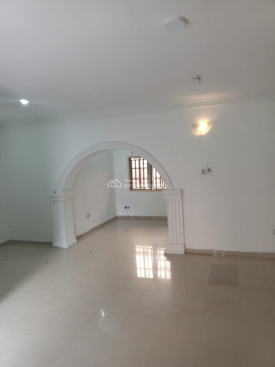 Executive Spacious Big 3 Bedroom Flat Apartment, Egbeda, Alimosho, Lagos, Flat / Apartment for Rent