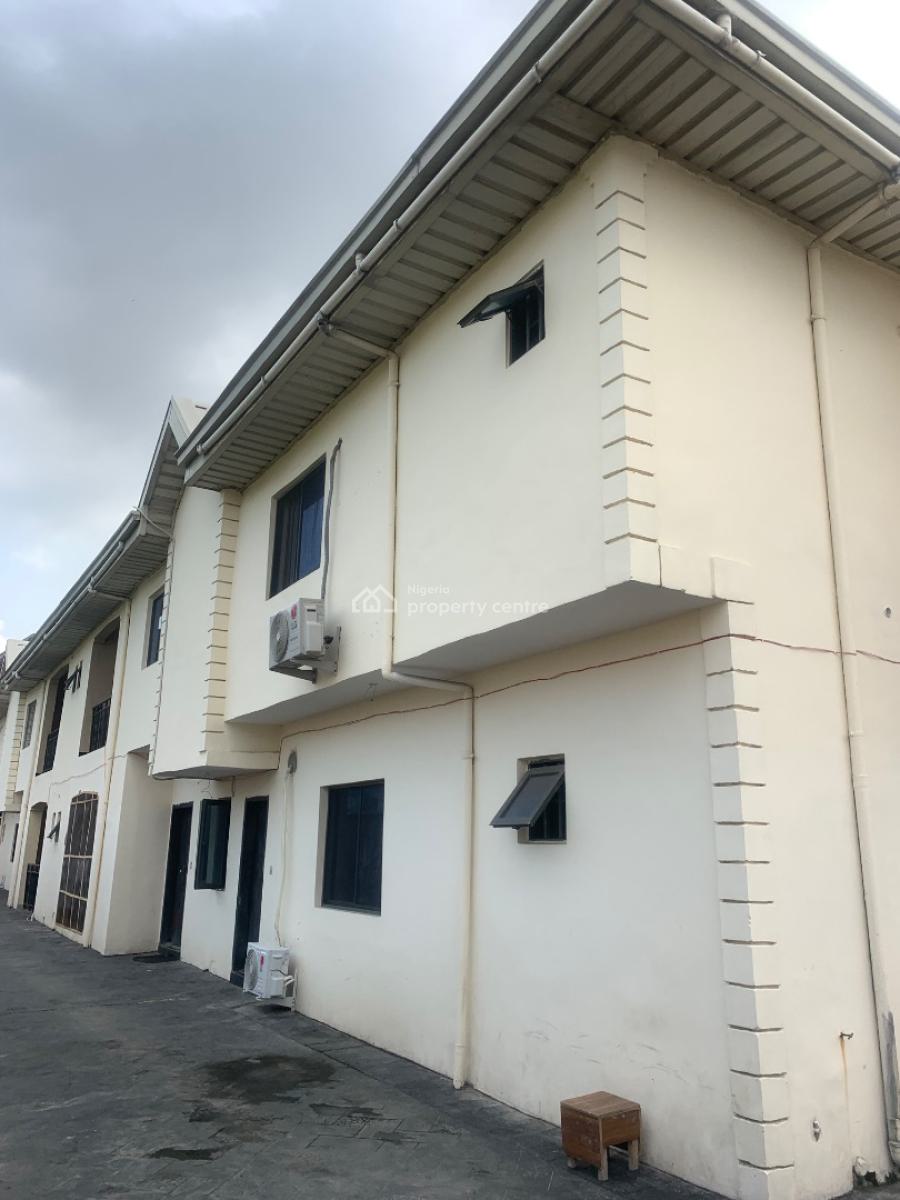 Three Bedroom Apartments, Ikota, Lekki, Lagos, Flat / Apartment for Rent