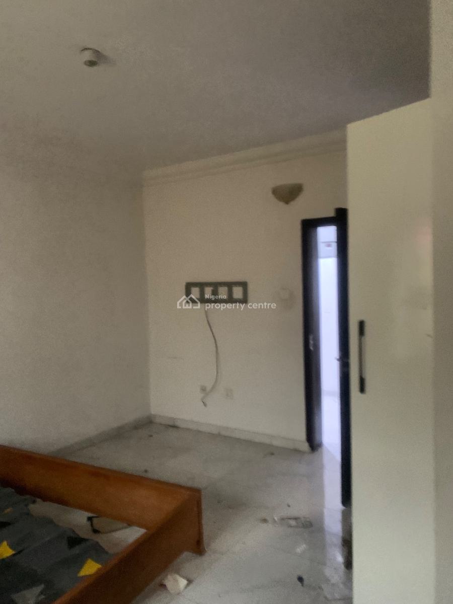 Three Bedroom Apartments, Ikota, Lekki, Lagos, Flat / Apartment for Rent