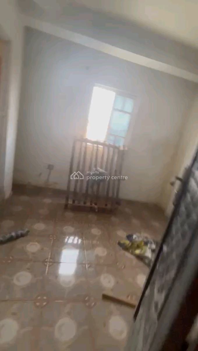 Standard Room Self Contain, Ilaje Bus Stop, Bariga, Shomolu, Lagos, Self Contain (single Rooms) for Rent