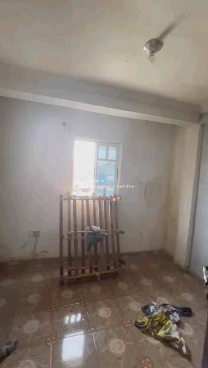 Standard Room Self Contain, Ilaje Bus Stop, Bariga, Shomolu, Lagos, Self Contain (single Rooms) for Rent