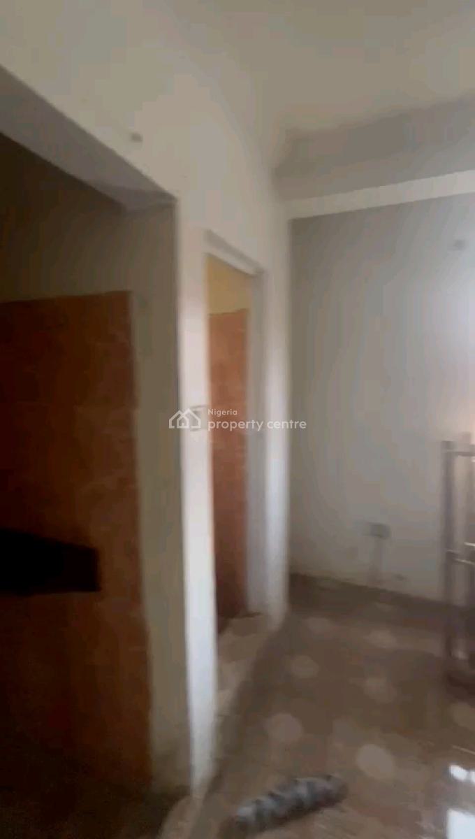 Standard Room Self Contain, Ilaje Bus Stop, Bariga, Shomolu, Lagos, Self Contain (single Rooms) for Rent
