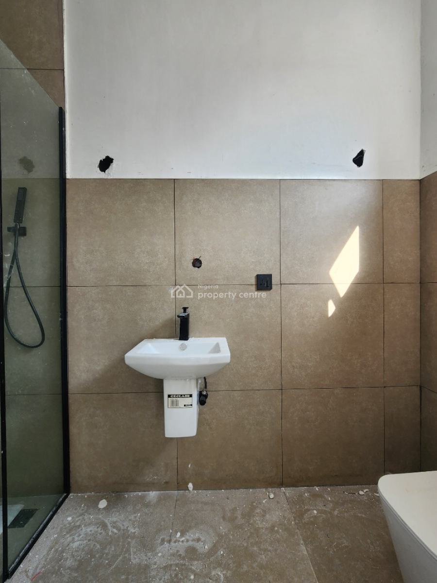 Luxury 4 Bedroom Terrace Duplex with Bq & Elevator in a Prime Location, Lekki Phase 1, Lekki, Lagos, Terraced Duplex for Sale