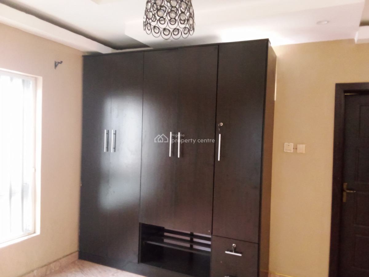 3 Bedroom Flat Apartment, Toyin, Ikeja, Lagos, Flat / Apartment for Rent