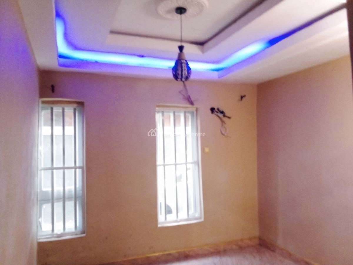 3 Bedroom Flat Apartment, Toyin, Ikeja, Lagos, Flat / Apartment for Rent