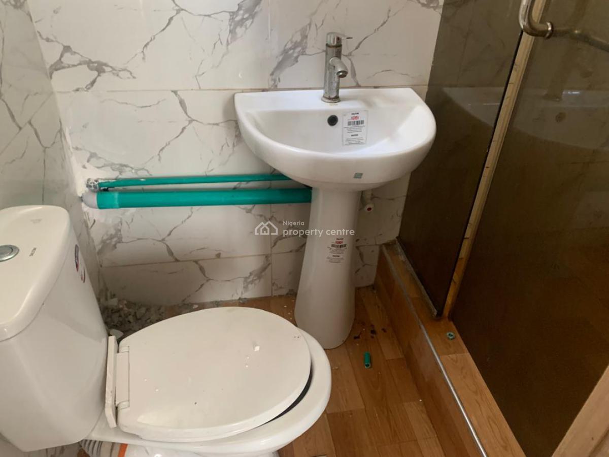 Mini Flat, Lekki Conservation Center, Lekki, Lagos, Mini Flat (room and Parlour) for Rent