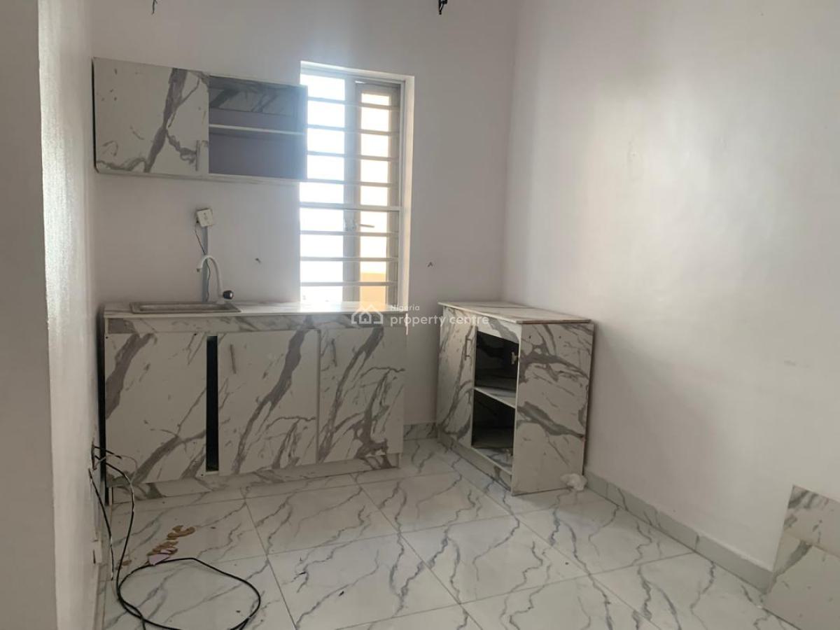 Mini Flat, Lekki Conservation Center, Lekki, Lagos, Mini Flat (room and Parlour) for Rent