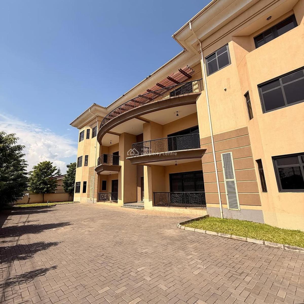 Elegant 3 Bedroom Apartment with a Bq, Maitama District, Abuja, Flat / Apartment for Sale