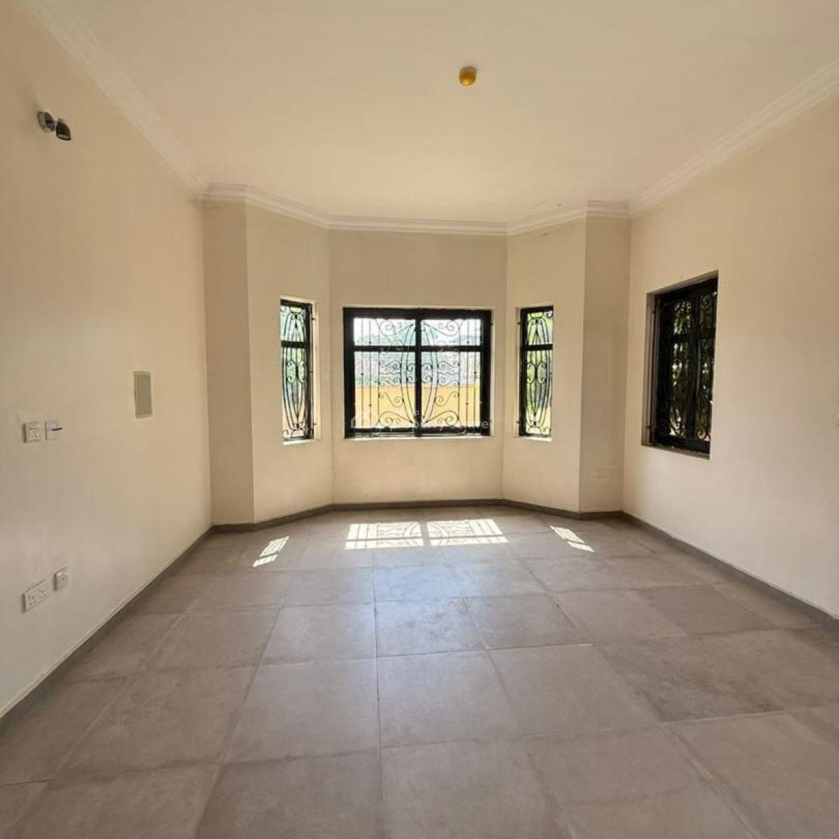 Elegant 3 Bedroom Apartment with a Bq, Maitama District, Abuja, Flat / Apartment for Sale