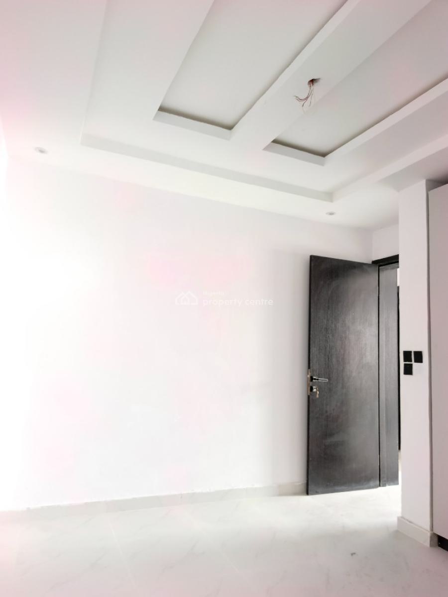 Smart Spacious Newly Built 2 Bedrooms Apartment Corner Piece., Abraham Adesanya Axis, Ajah, Lagos, Flat / Apartment for Sale