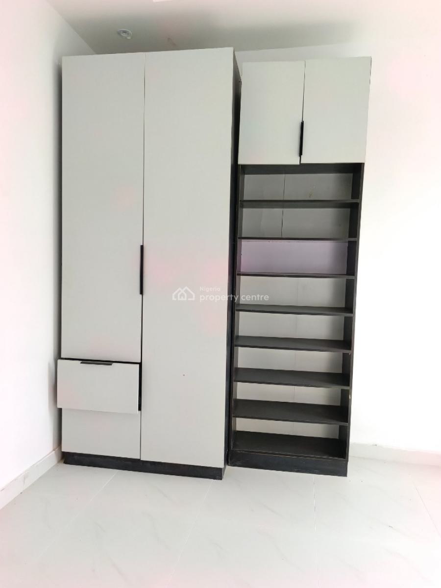 Smart Spacious Newly Built 2 Bedrooms Apartment Corner Piece., Abraham Adesanya Axis, Ajah, Lagos, Flat / Apartment for Sale