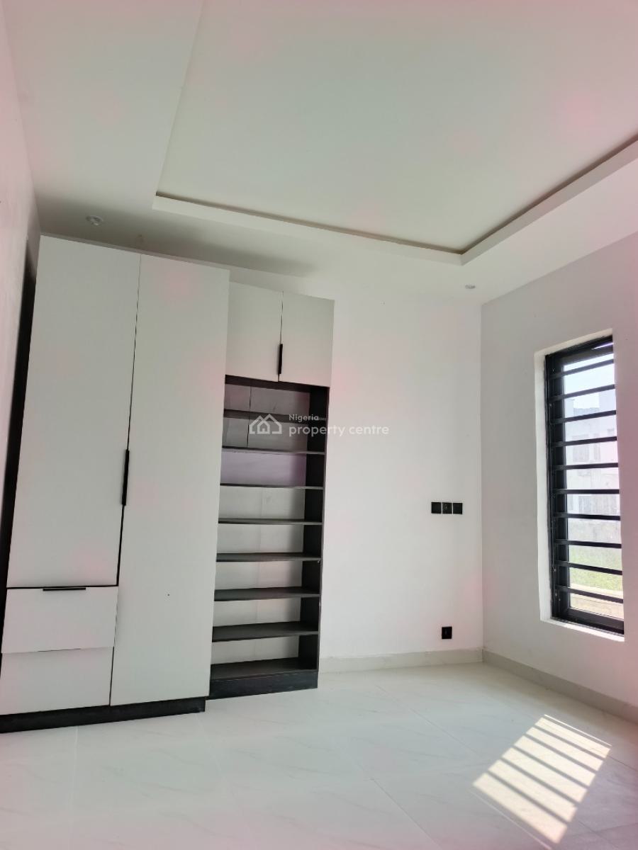 Smart Spacious Newly Built 2 Bedrooms Apartment Corner Piece., Abraham Adesanya Axis, Ajah, Lagos, Flat / Apartment for Sale