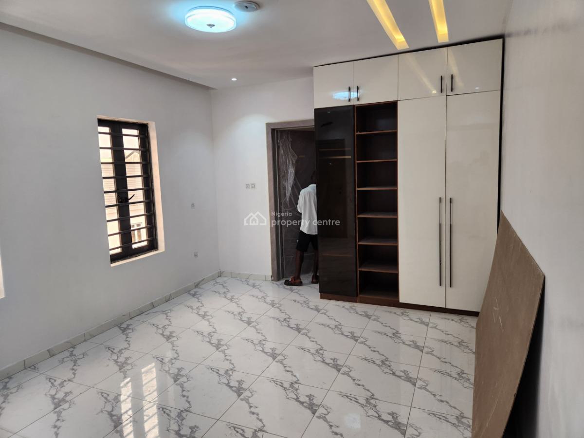 4-bedroom Terraces with Exclusive Compounds, Lekki Phase 1, Lekki, Lagos, Terraced Duplex for Sale