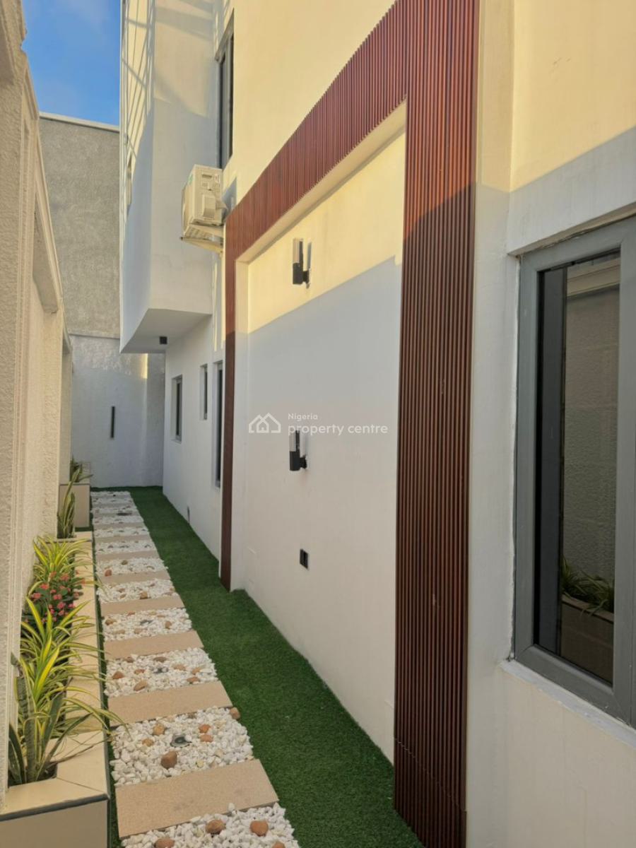 Fantastic 4 Bedrooms Duplex, Lekki Conservation, Lekki Phase 2, Lekki, Lagos, Detached Duplex for Sale