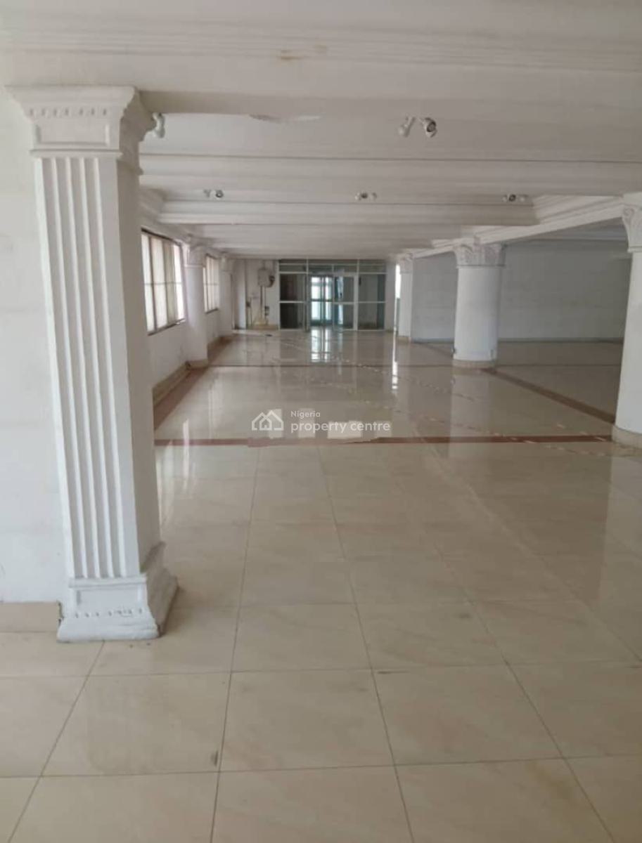 Premium 1,250sqm Office/showroom Space, on Akin Adesola/adeyemo Alakija, Victoria Island (vi), Lagos, Plaza / Complex / Mall for Rent