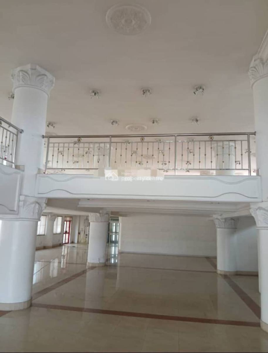 Premium 1,250sqm Office/showroom Space, on Akin Adesola/adeyemo Alakija, Victoria Island (vi), Lagos, Plaza / Complex / Mall for Rent