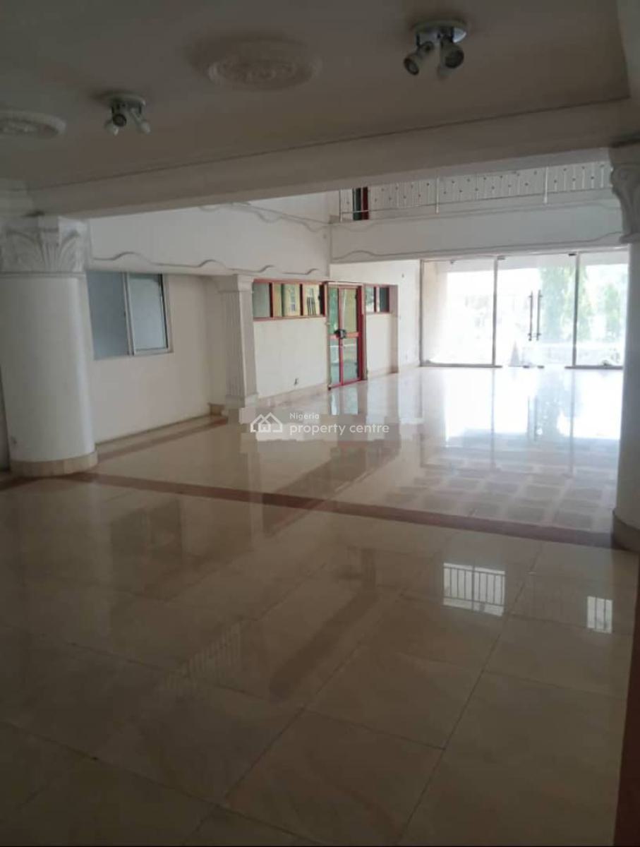 Premium 1,250sqm Office/showroom Space, on Akin Adesola/adeyemo Alakija, Victoria Island (vi), Lagos, Plaza / Complex / Mall for Rent