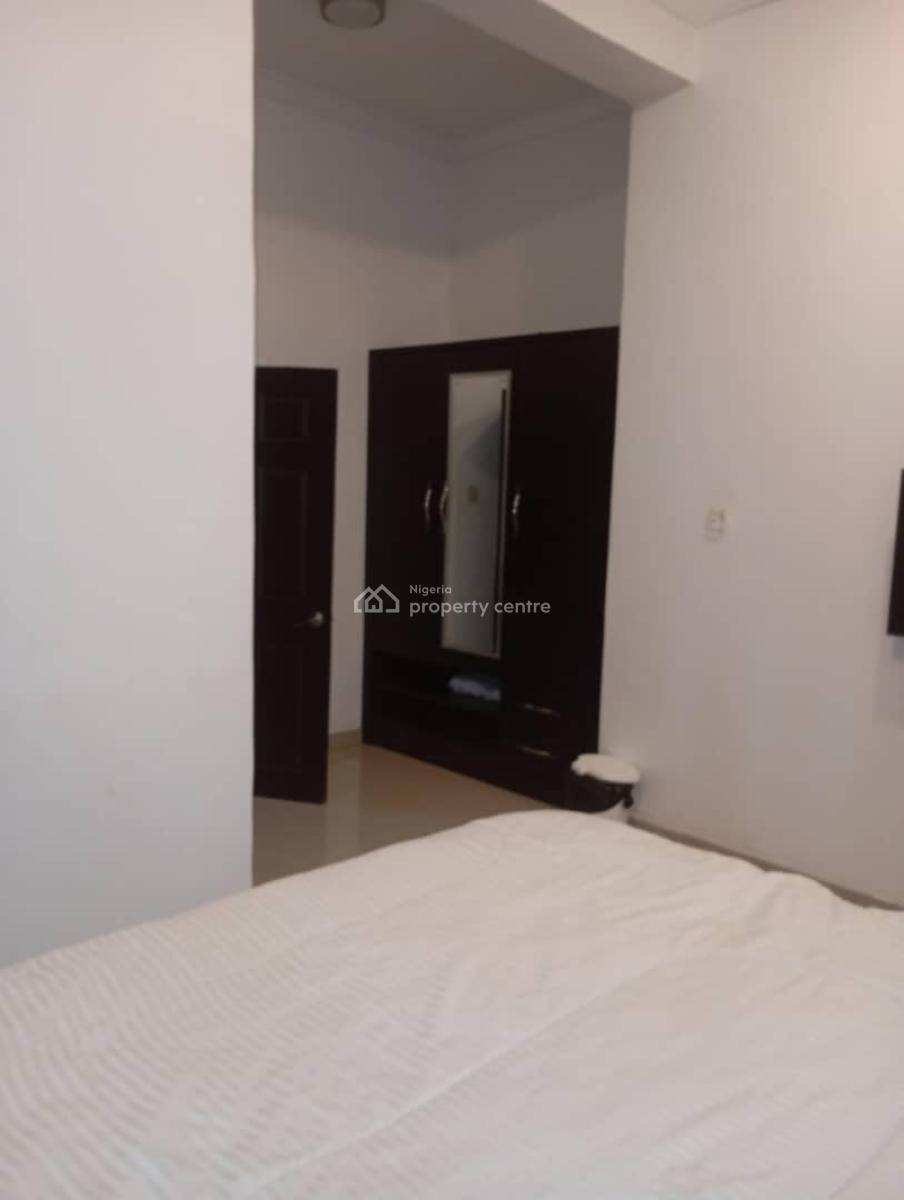 Nice and Spacious Mini Flat, Ikeja Gra, Ikeja, Lagos, Flat / Apartment for Rent
