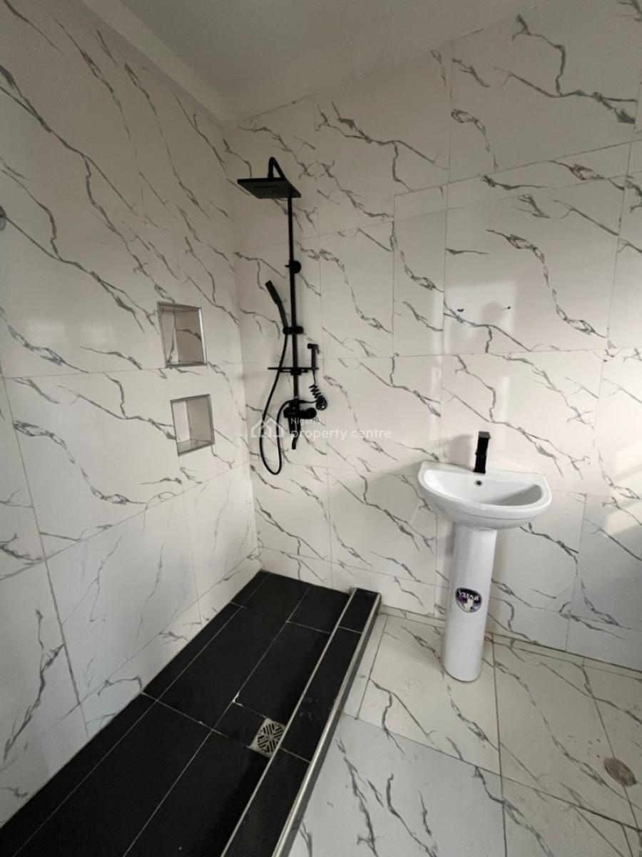 Self-serviced 2-bedroom Semi-detached Duplex with Bq, Ikate, Lekki, Lagos, Flat / Apartment for Rent