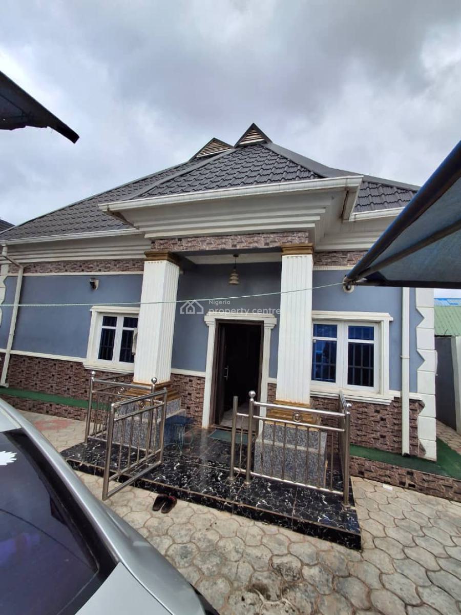 4 Bedroom Bungalow Ensuite & Roof Bar, Egbeda, Alimosho, Lagos, House for Rent