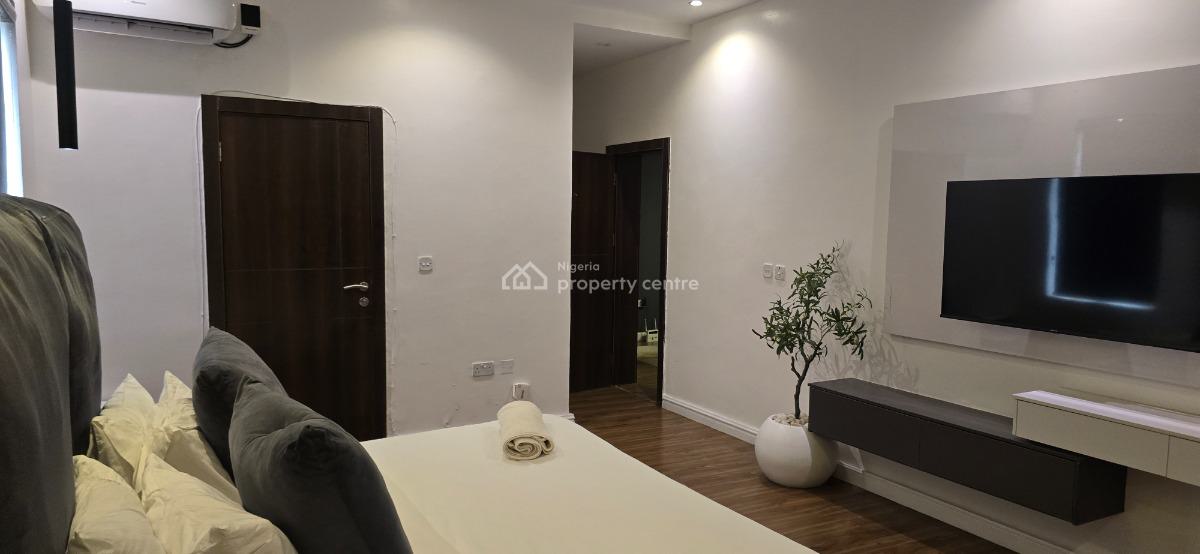 Fully Furnished 3 Bedroom Upper Floor Flat, Off Palace Road, Oniru, Victoria Island (vi), Lagos, Flat / Apartment for Rent