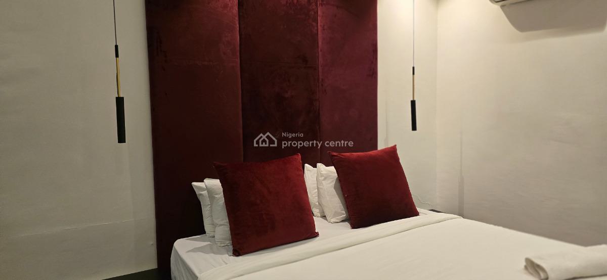 Fully Furnished 3 Bedroom Upper Floor Flat, Off Palace Road, Oniru, Victoria Island (vi), Lagos, Flat / Apartment for Rent