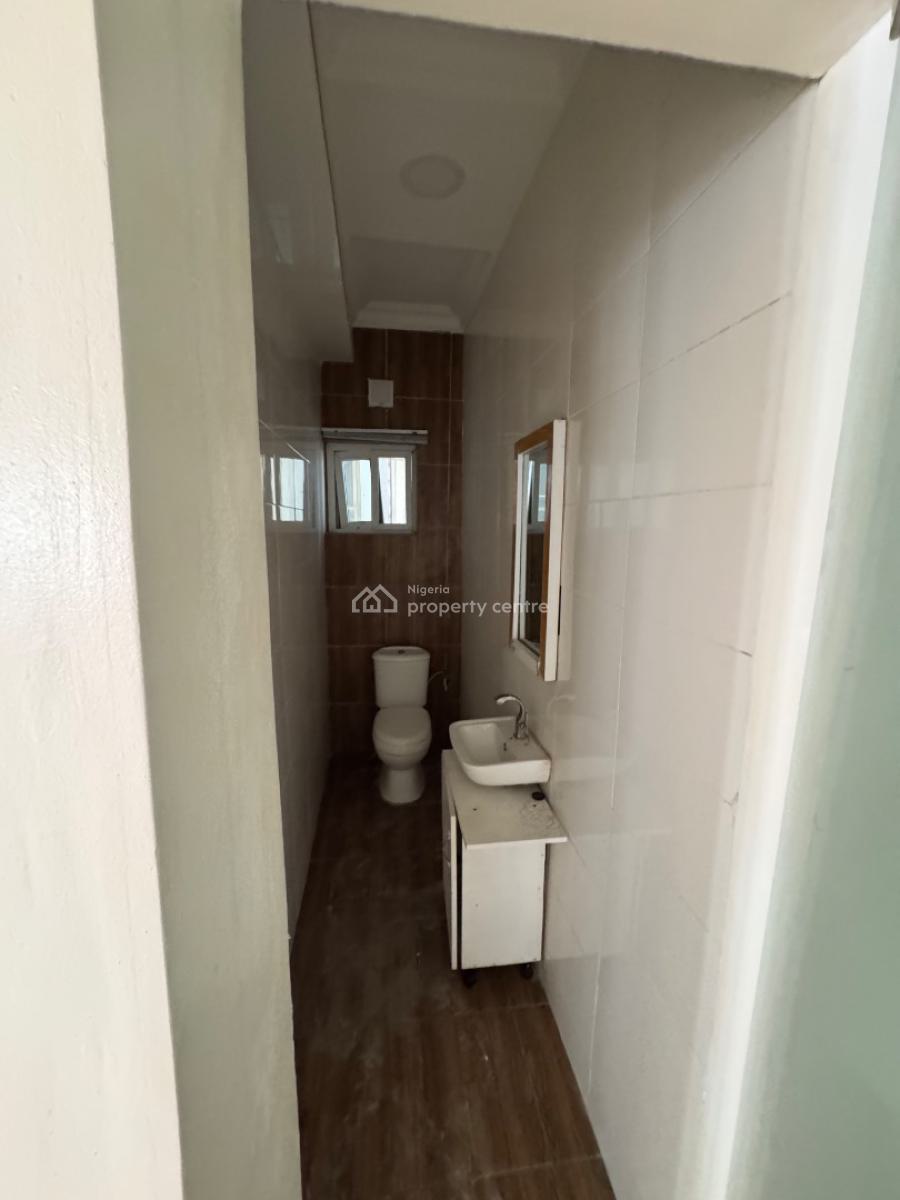 3 Bedroom Apartments with a Bq, Freedom Way, Primewater View Estate, Lekki Phase 1, Lekki, Lagos, Flat / Apartment for Rent