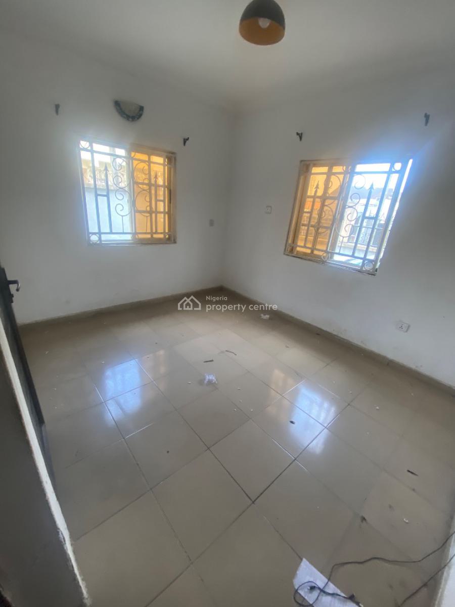 Spacious 2 Bedroom Apartment Close to The Bus Stop, Ajax Bell, Ogombo, Ajah, Lagos, Flat / Apartment for Rent