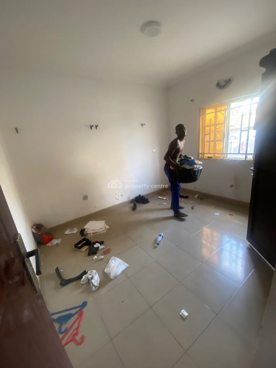 Spacious 2 Bedroom Apartment Close to The Bus Stop, Ajax Bell, Ogombo, Ajah, Lagos, Flat / Apartment for Rent